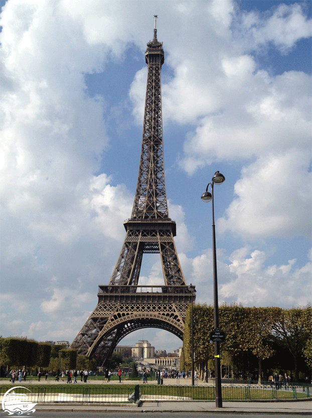 Eifelturm in Paris AIDA Metropolen ab Hamburg - Le Havre / Paris