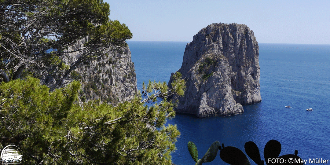 Neapel auf eigene Faust - Klippen von Capri