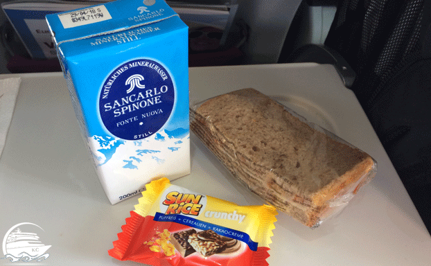 AIDAperla Reisebericht 2017 - Essen im Flugzeug