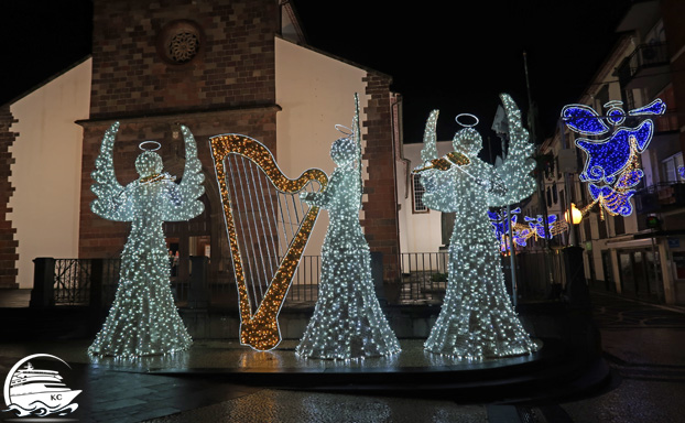 Madeira Sehenswürdigkeiten - Weihnachtsmarkt Funchal - Weihnachtsengel