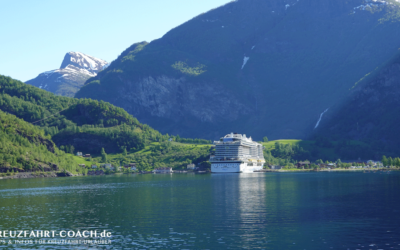 Gastautoren / Gastbeiträge 59 Ausflugstipps Flåm