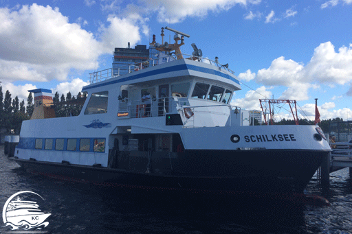 Hafenrundfahrt Kiel  Bilck auf das Boot